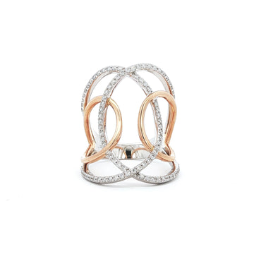 This 18K White Gold and Rose Gold ring features an elegant intertwined design adorned with pavé-set diamonds. Perfect for adding a touch of glamour and sophistication to any look!