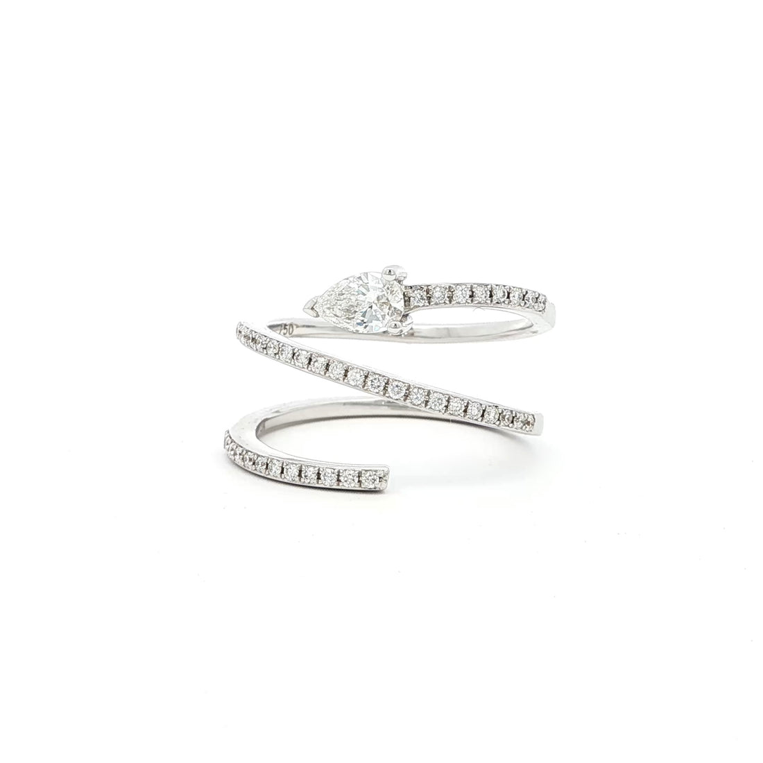 This 18K White Gold ring showcases a pear-cut diamond, set in a serpent-shaped band adorned with sparkling diamonds. A timeless design with a touch of modern artistry!