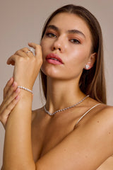 Heart Lab-Grown Diamond Tennis Bracelet worn on wrist | By Angi Lab-Grown Fine Jewellery Hong Kong TST By Angi TST尖沙咀 - Heart Lab Diamond Tennis 手鏈戴手效果 | 香港人造鑽石lab diamond首飾
