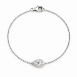 Pear Bezel Lab Grown Diamond Chain Bracelet with White Gold by By Angi, lab-grown diamond jeweller in Tsim Sha Tsui Hong Kong | TST HK Fine Jewellery
By Angi 尖沙咀人造鑽石珠寶 - Pear Bezel Lab Grown Diamond Chain Bracelet 梨形鑲邊實驗室培育鑽石鏈手鍊白金 | 香港TST人造鑽石lab diamond首飾 求婚戒指