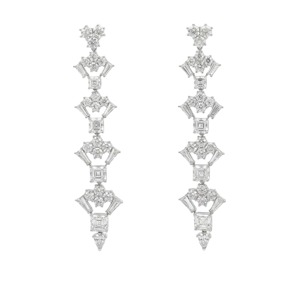 Fancy Mix Lab Grown Diamond Drop Earrings with mixed fancy-cut diamonds in a linear drop design, photographed in Hong Kong HK, Tsim Sha Tsui TST.
混合花式切割培育鑽石垂墜耳環產品圖，展現修長垂直設計，拍攝於香港尖沙咀。