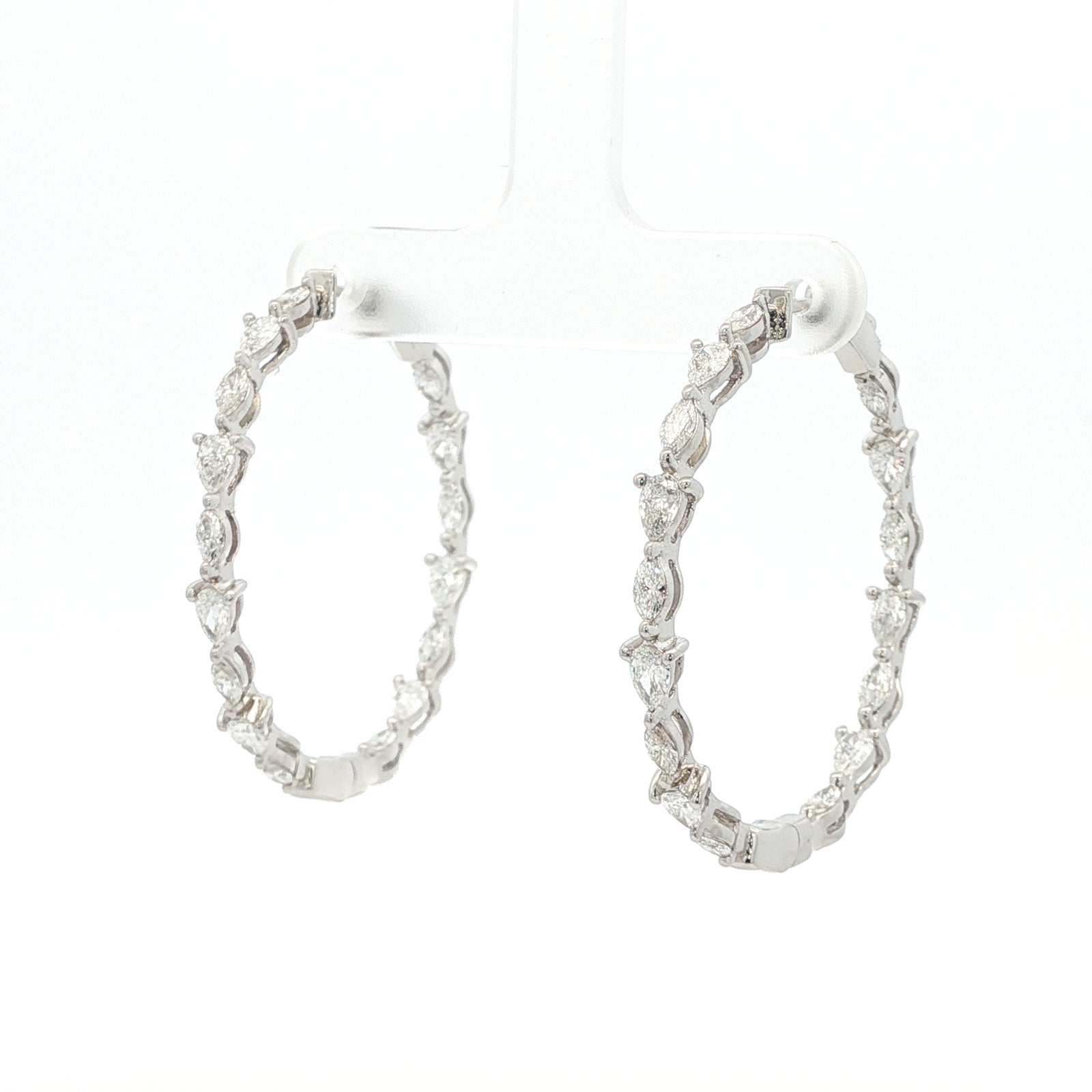Fancy Duo Shape Lab Grown Diamond Hoop Earrings - Lab Grown Diamond earrings - By Angi Showroom in Hong Kong TST/Tsim Sha Tsui 
- 鑽石耳環 - 培育鑽石  - By Angi 香港尖沙咀展示店