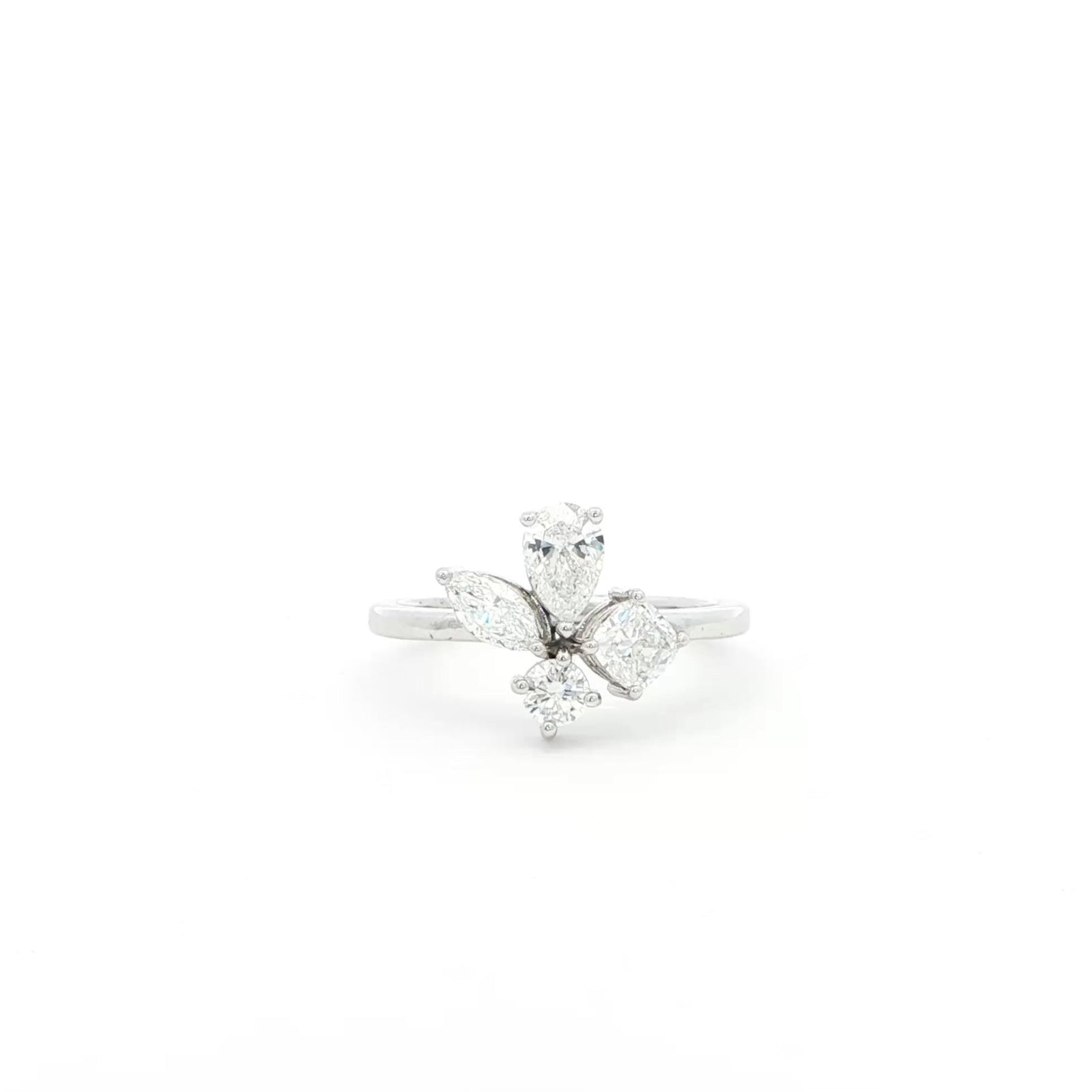 Cluster Ring - Lab Grown Diamond  Ring - By Angi Showroom in Hong Kong TST - 14K White Gold 