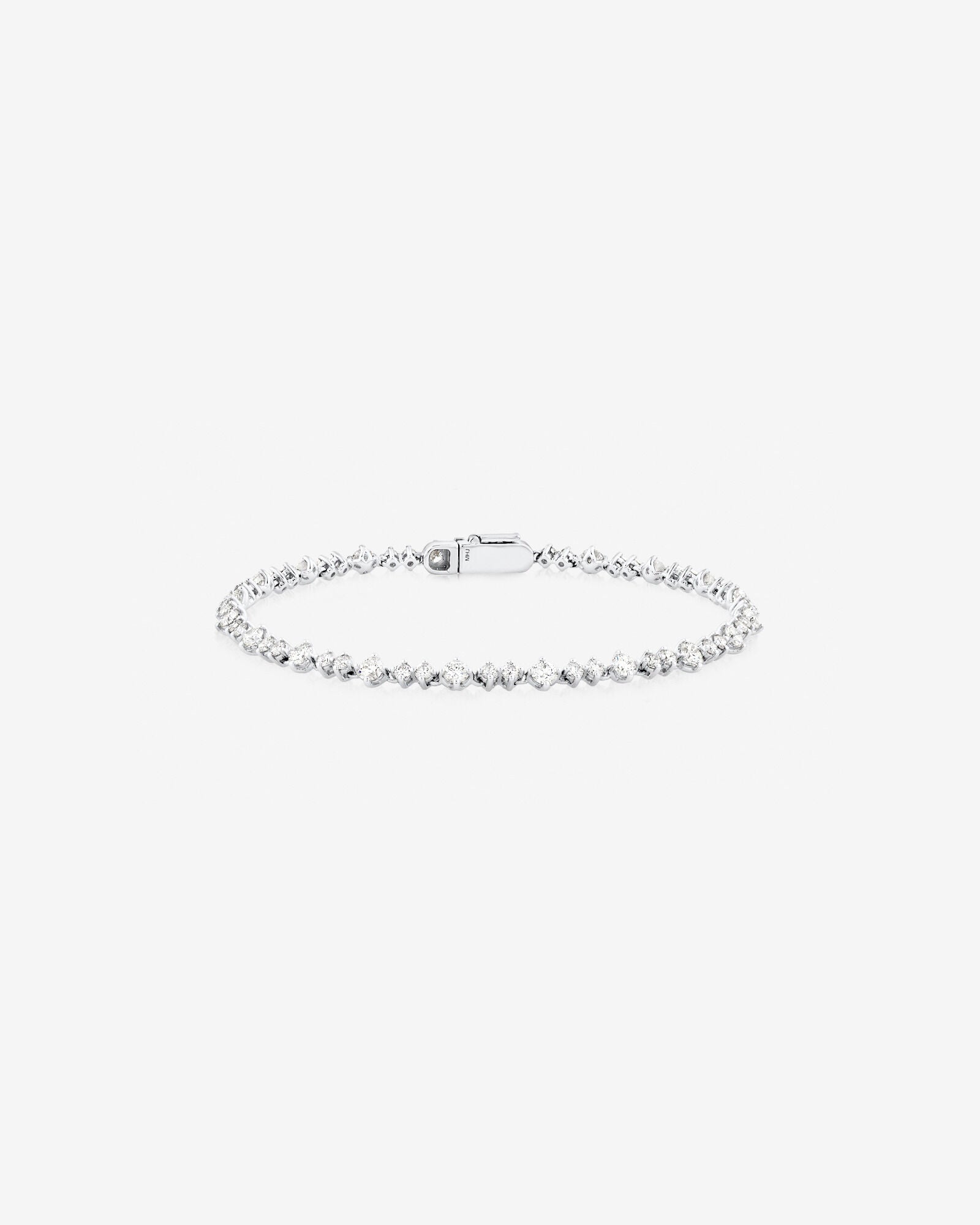 2.79 Carat TW Diamond Tennis Bracelet in 14kt White Gold