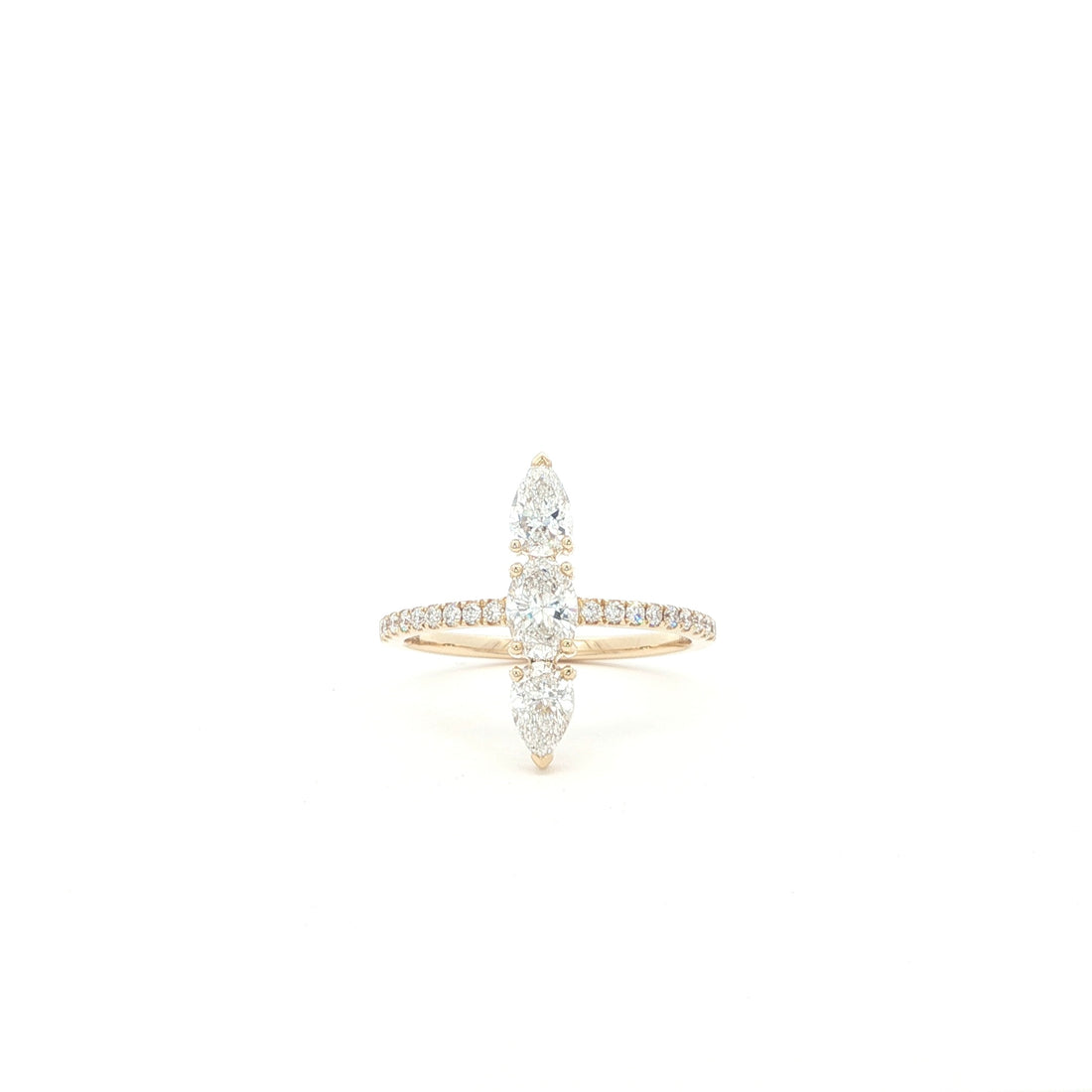 Three Stones Pear and Oval Lab-Grown Diamond Ring by By Angi, lab-grown diamond jeweller in Tsim Sha Tsui Hong Kong | TST HK Fine Jewellery
By Angi 尖沙咀人造鑽石珠寶 - Three Stones Pear and Oval Lab-Grown Diamond Ring 三顆梨形和橢圓形實驗室培育鑽石戒指 | 香港TST人造鑽石lab diamond首飾 求婚戒指
